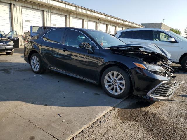 4T1C11AK5MU459681 - 2021 TOYOTA CAMRY LE BLACK photo 4