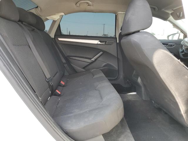 1VWAT7A37GC036044 - 2016 VOLKSWAGEN PASSAT S Սպիտակ լուսանկար 10