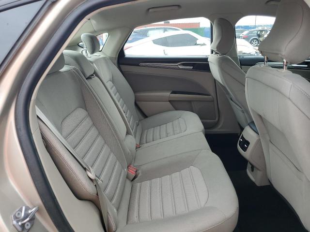 3FA6P0HDXKR203676 - 2019 FORD FUSION SE BEIGE photo 10