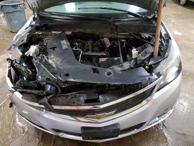 1GNKVFKD8FJ176088 - 2015 CHEVROLET TRAVERSE LS SILVER photo 12