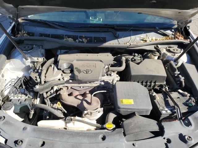 4T1BF1FK2CU136399 - 2012 TOYOTA CAMRY BASE Արծաթագույն լուսանկար 11