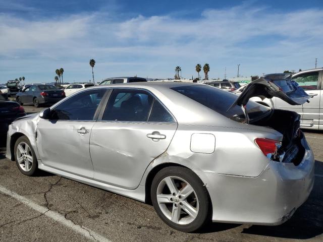 4T1BF1FK2CU136399 - 2012 TOYOTA CAMRY BASE Արծաթագույն լուսանկար 2