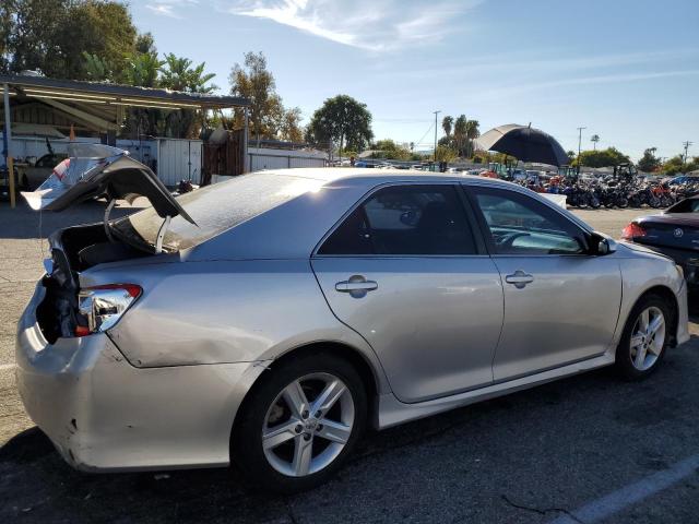 4T1BF1FK2CU136399 - 2012 TOYOTA CAMRY BASE Արծաթագույն լուսանկար 3