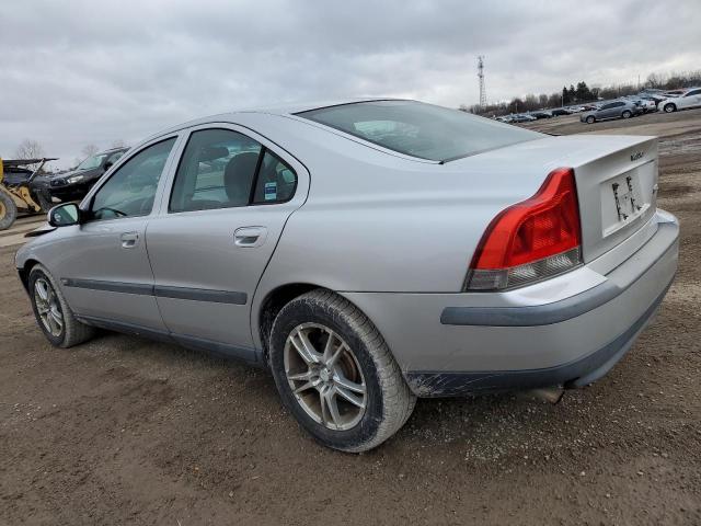 YV1RS61RX22192417 - 2002 VOLVO S60 SILVER photo 2