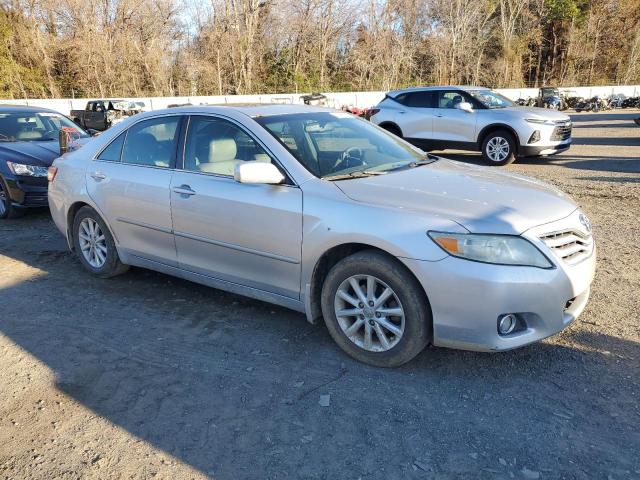 4T4BF3EK2BR139322 - 2011 TOYOTA CAMRY BASE SILVER photo 4