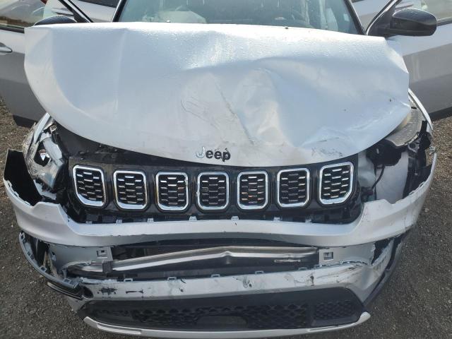 3C4NJDCN2ST613812 - 2025 JEEP COMPASS LIMITED 银色 照片 12