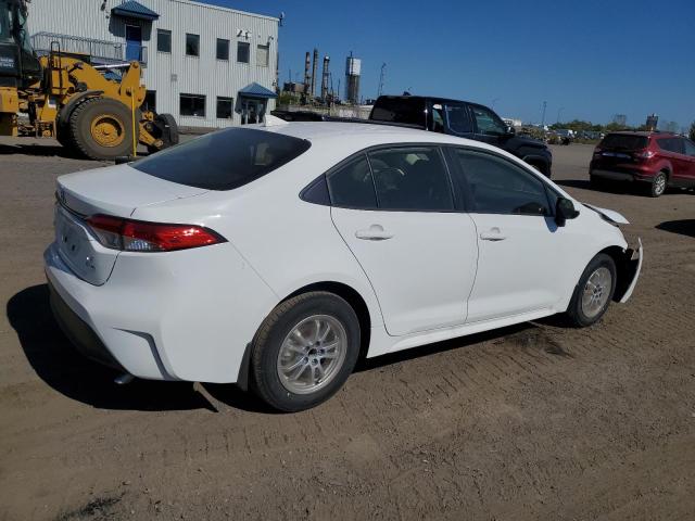 JTDBCMFE3S3100380 - 2025 TOYOTA COROLLA LE WHITE photo 3