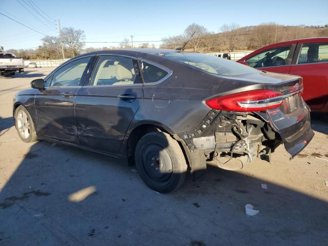 3FA6P0HD2JR258038 - 2018 FORD FUSION SE GRAY photo 2