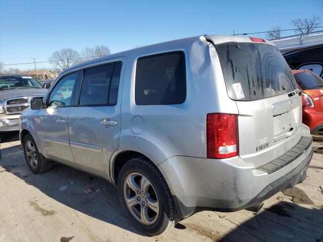 5FNYF4H61CB055841 - 2012 HONDA PILOT EXL SILVER photo 2