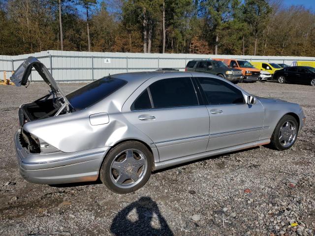 WDBNG70J72A239155 - 2002 MERCEDES-BENZ S 430 SILVER photo 3