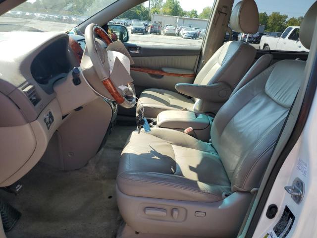 5TDZK22C59S230812 - 2009 TOYOTA SIENNA XLE WHITE photo 7