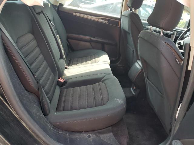 3FA6P0H72JR261564 - 2018 FORD FUSION SE Qara foto 10