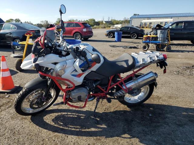 WB1046004CZX53180 - 2012 BMW R1200 GS WHITE photo 3