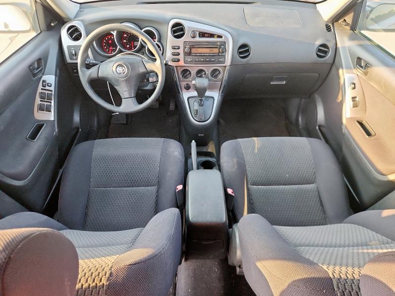 2T1KR32E95C363483 - 2005 TOYOTA MATRIX XR Сріблястий фото 8