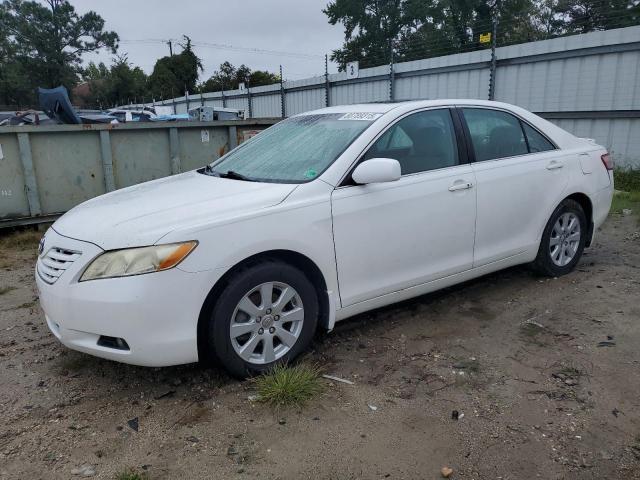 2009 TOYOTA CAMRY SE, 