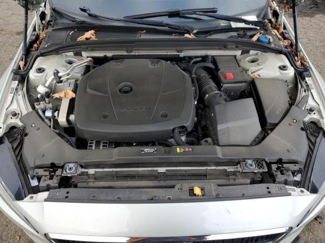 7JRA22TK4KG003647 - 2019 VOLVO S60 T6 MOMENTUM SILVER photo 11