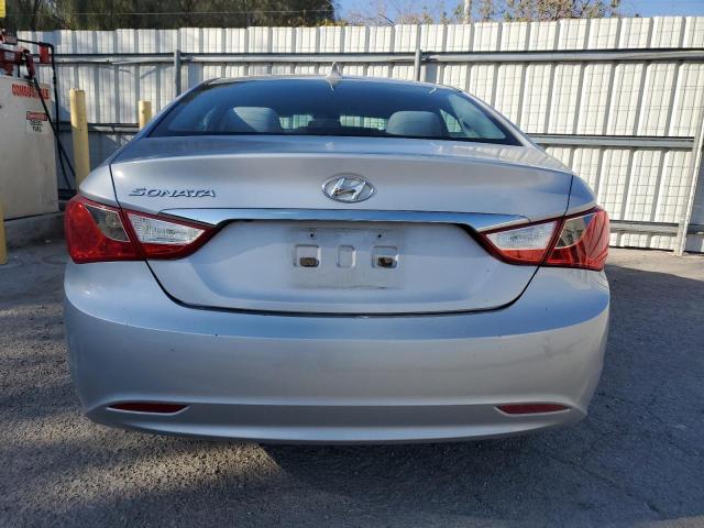 5NPEB4ACXBH029494 - 2011 HYUNDAI SONATA GLS SILVER photo 6