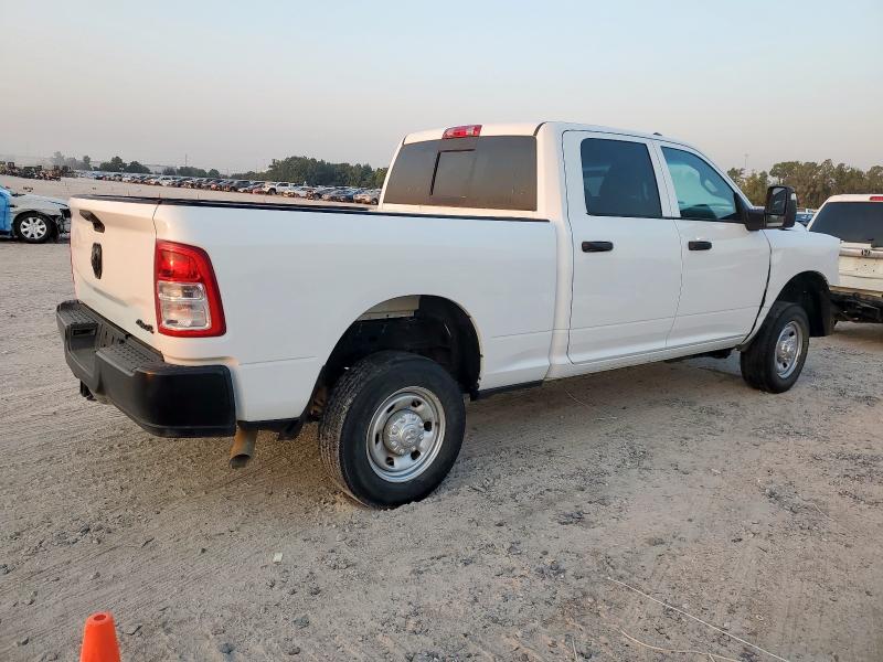 3C6UR5CJ1PG631748 - 2023 RAM 2500 TRADESMAN WHITE photo 3