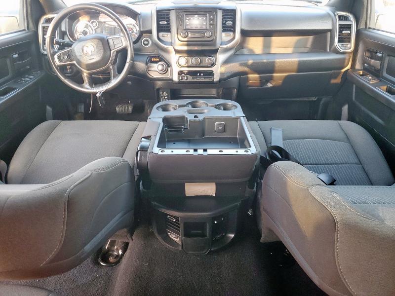 3C6UR5CJ1PG631748 - 2023 RAM 2500 TRADESMAN WHITE photo 8