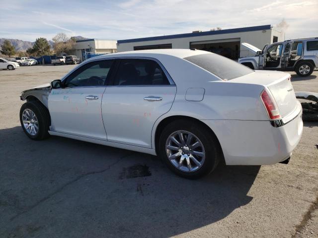 2C3CCAET4CH144488 - 2012 CHRYSLER 300C WHITE photo 2