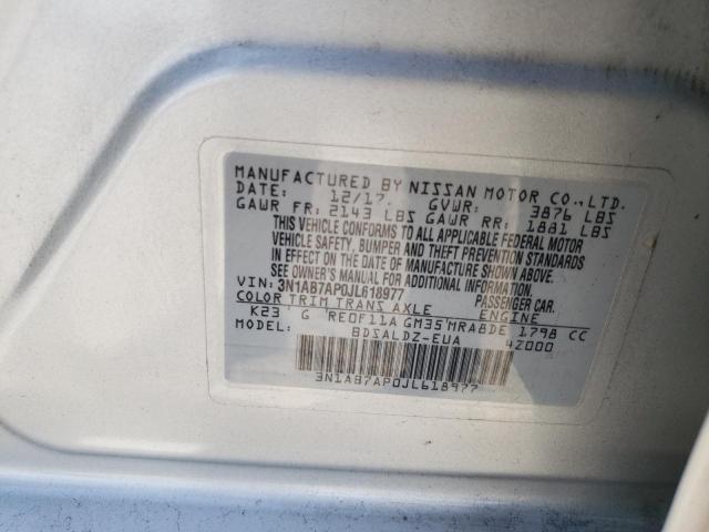 3N1AB7AP0JL618977 - 2018 NISSAN SENTRA S 银色 照片 12