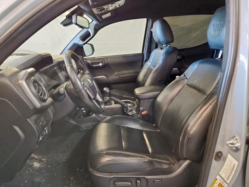 5TFCZ5AN2MX251688 - 2021 TOYOTA TACOMA DOUBLE CAB GRAY photo 7