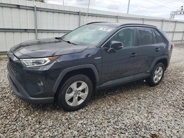 2020 TOYOTA RAV4 XLE, null