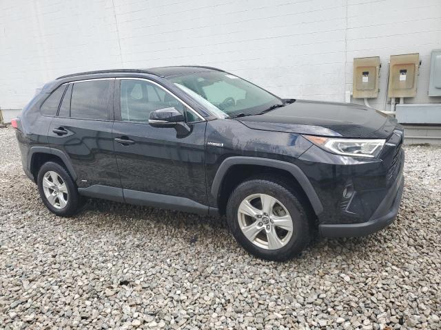 4T3RWRFV8LU001264 - 2020 TOYOTA RAV4 XLE BLACK photo 4