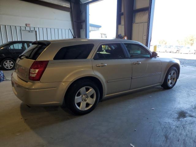 2D4FV37V98H246294 - 2008 DODGE MAGNUM SXT BEIGE photo 3