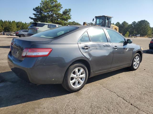 4T1BF3EK0BU194264 - 2011 TOYOTA CAMRY BASE GRAY photo 3