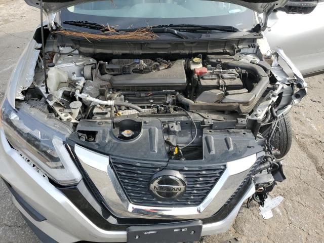 JN8AT2MTXJW491420 - 2018 NISSAN ROGUE S SILVER photo 11