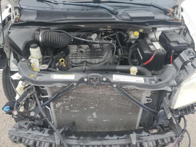 2A4RR8DG6BR659187 - 2011 CHRYSLER TOWN & COU TOURING L WHITE photo 12