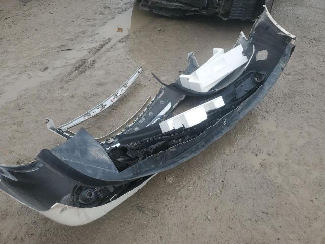 2A4RR8DG6BR659187 - 2011 CHRYSLER TOWN & COU TOURING L WHITE photo 13