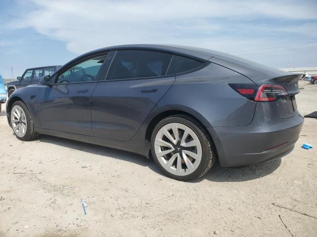 5YJ3E1EA5MF987272 - 2021 TESLA MODEL 3 灰色 照片 2