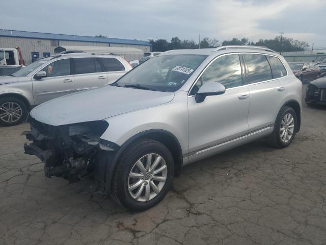 2012 VOLKSWAGEN TOUAREG V6, 