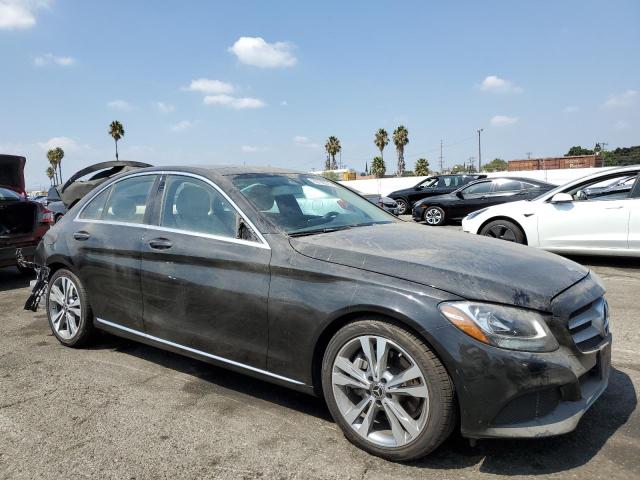 WDDWF4JB5JR417729 - 2018 MERCEDES-BENZ C 300 黑色 照片 4