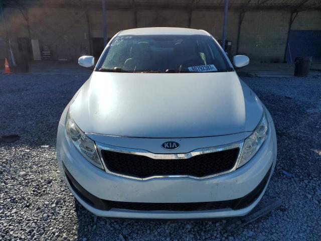 5XXGM4A78DG129811 - 2013 KIA OPTIMA LX WHITE photo 5