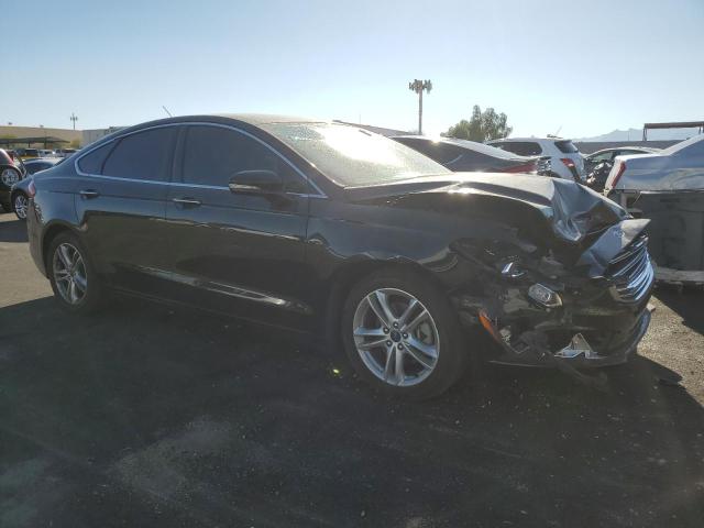 3FA6P0HDXJR148922 - 2018 FORD FUSION SE Negro foto 4