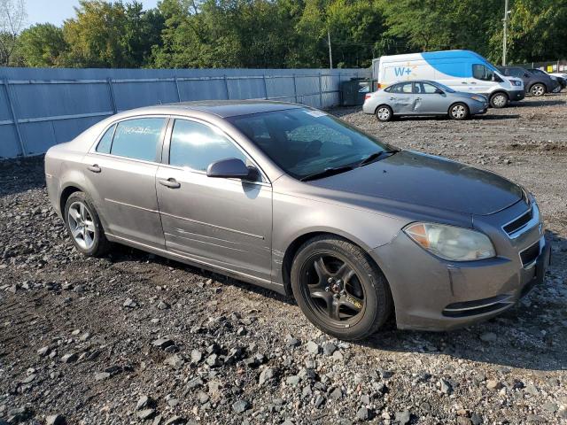 1G1ZC5EB5AF273822 - 2010 CHEVROLET MALIBU 1LT BROWN photo 4