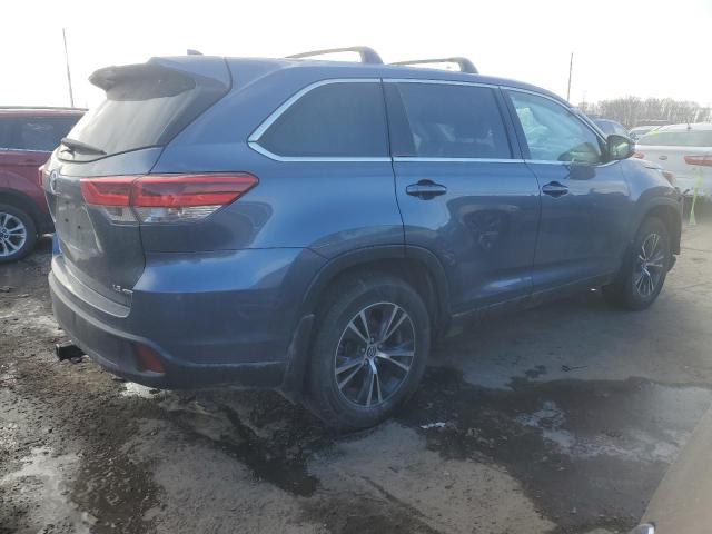 5TDBZRFH3KS735569 - 2019 TOYOTA HIGHLANDER LE BLUE photo 3