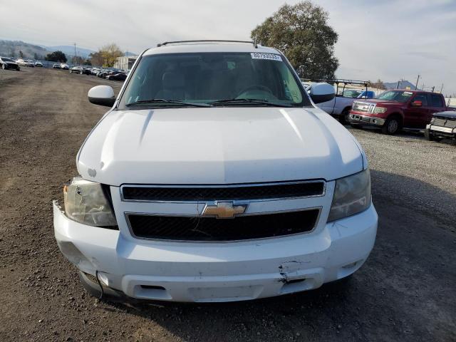 1GNFC260X9J122965 - 2009 CHEVROLET SUBURBAN C1500 LT WHITE photo 5