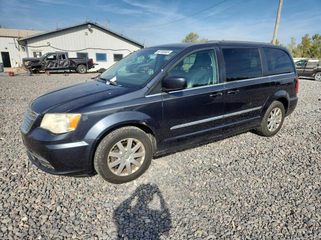 2013 CHRYSLER TOWN & COU TOURING, 