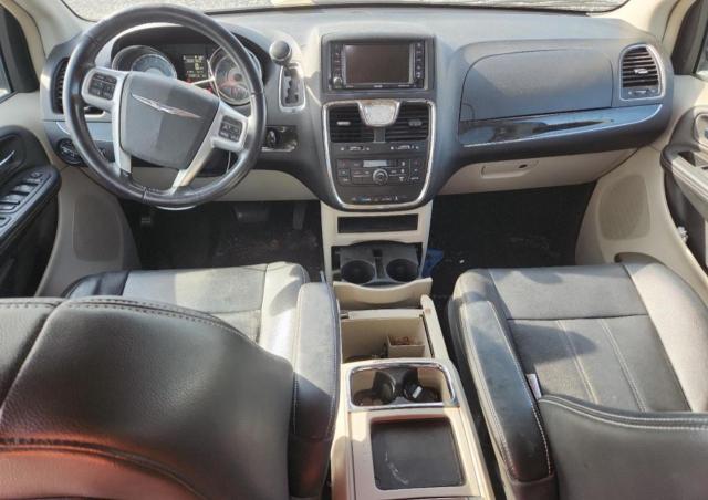 2C4RC1BG3DR777850 - 2013 CHRYSLER TOWN & COU TOURING BLUE photo 8