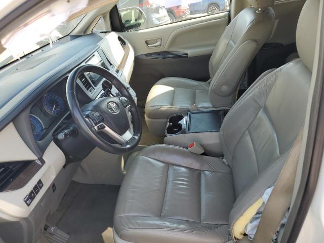 5TDYK3DC2GS743642 - 2016 TOYOTA SIENNA XLE თეთრი ფოტო 7