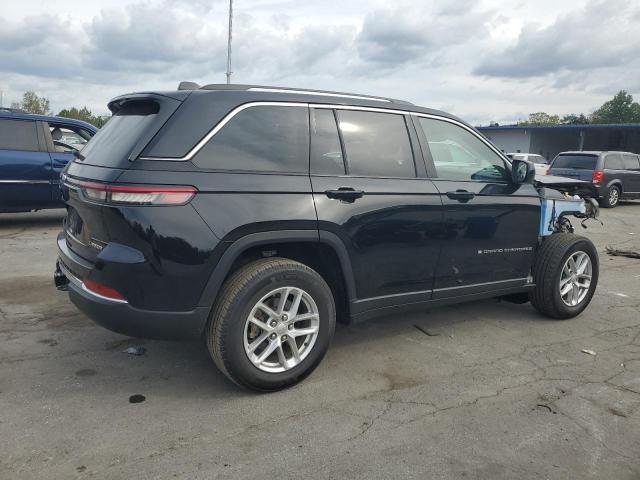 1C4RJHAG7PC548195 - 2023 JEEP GRAND CHER LAREDO BLACK photo 3