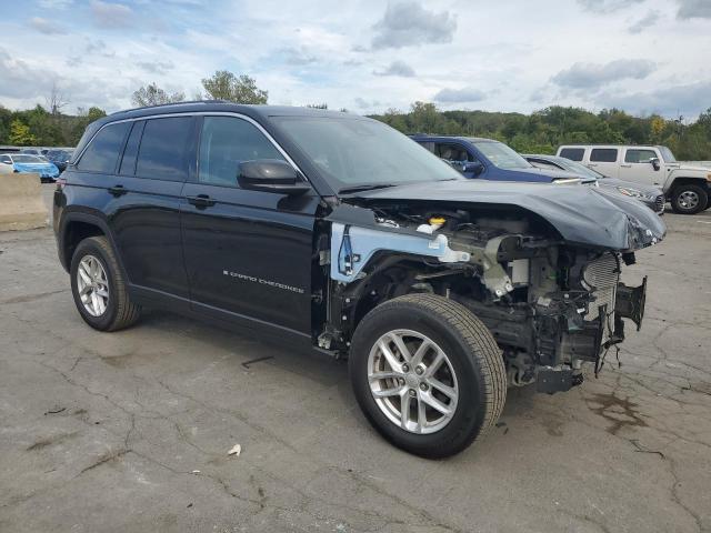 1C4RJHAG7PC548195 - 2023 JEEP GRAND CHER LAREDO BLACK photo 4