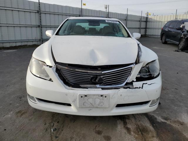 JTHBL46F675003838 - 2007 LEXUS LS 460 WHITE photo 5