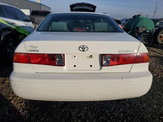 4T1BG22K11U812962 - 2001 TOYOTA CAMRY CE WHITE photo 6