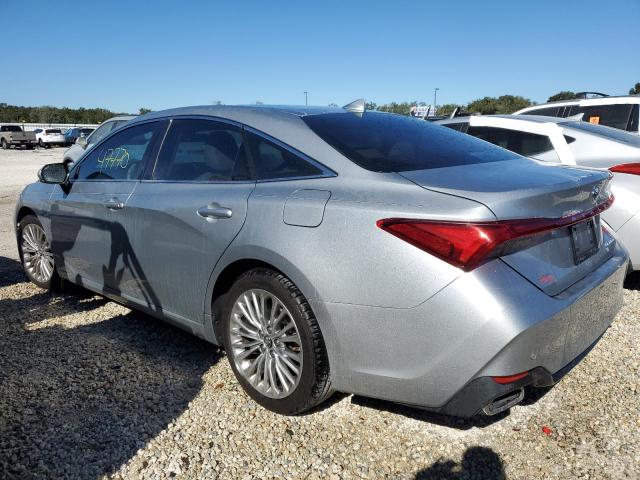 4T1DZ1FB6LU043336 - 2020 TOYOTA AVALON LIMITED SILVER photo 2