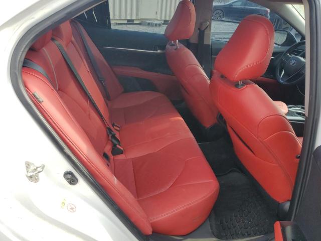 4T1B61HK3KU162117 - 2019 TOYOTA CAMRY XSE Biały zdjęcie 10